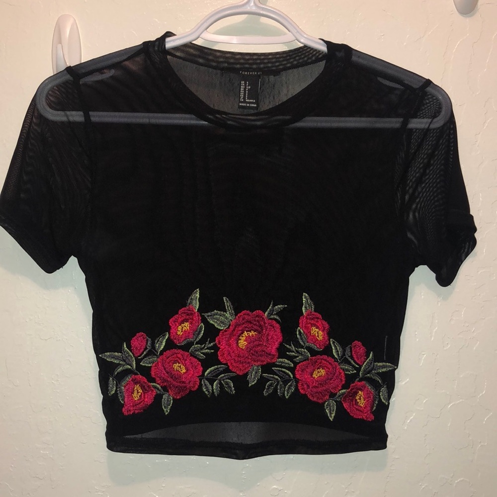 Mesh top with rose patches